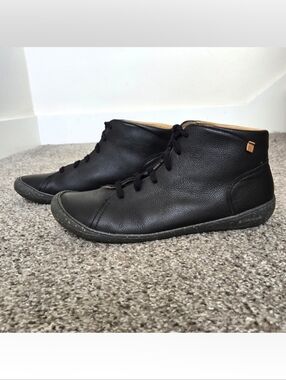 El Naturalista Pawikan Ankle Boot Unisex Sz 42 M9/W11 Lace Up Black